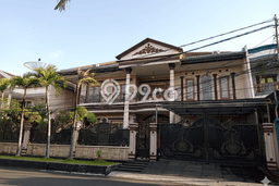 Dijual Rumah Mewah Elegan Dengan View Eksklusif di Sunter, Jakarta Utara Dijual Rumah Mewah Elegan Dengan View Eksklusif di Sunter, Jakarta Utara