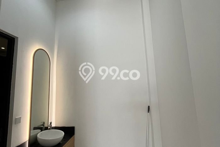 Unit Komersial Disewakan di Jakarta Utara Area Strategis Harga Kompetitif Unit Komersial Disewakan di Jakarta Utara Area Strategis Harga Kompetitif
