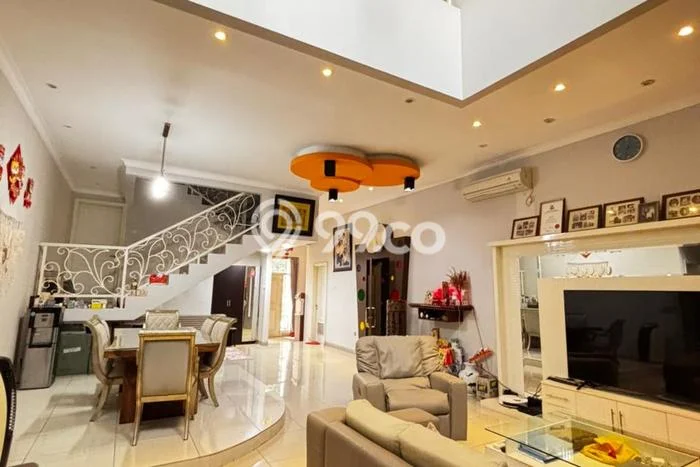 Rumah Elit Modern Siap Huni di Pantai Indah Kapuk Jakarta Utara Rumah Elit Modern Siap Huni di Pantai Indah Kapuk Jakarta Utara