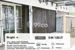Ruko disewakan di Medan Barat Medan dengan luas bangunan 456m2 Ruko disewakan di Medan Barat Medan dengan luas bangunan 456m2