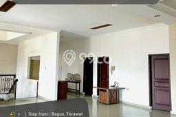 Hunian Eksklusif Siap Huni LT 336m2 di Medan Area, Medan Hunian Eksklusif Siap Huni LT 336m2 di Medan Area, Medan