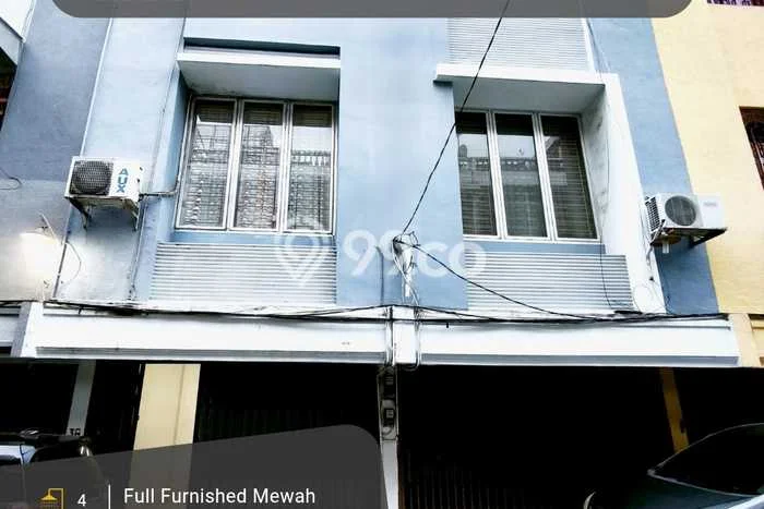 Dijual Rumah Premium dengan Fasilitas Sekitar Lengkap di Medan Maimun, Medan Dijual Rumah Premium dengan Fasilitas Sekitar Lengkap di Medan Maimun, Medan