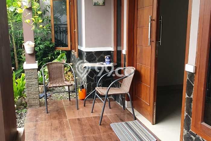 Jual Rumah Favorit Siap Huni LB 120m2 di Ciledug, Tangerang Jual Rumah Favorit Siap Huni LB 120m2 di Ciledug, Tangerang