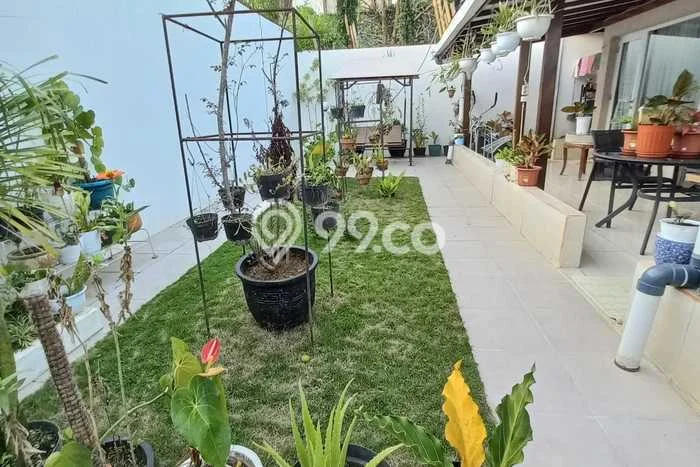 Tersedia Vila di , Ukuran 400m2m², Posisi Strategis Tersedia Vila di , Ukuran 400m2m², Posisi Strategis