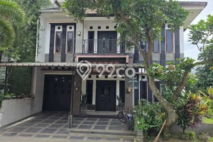 Ready to Use! Premium House LT 200m2 Desain Modern di Kopo Ready to Use! Premium House LT 200m2 Desain Modern di Kopo