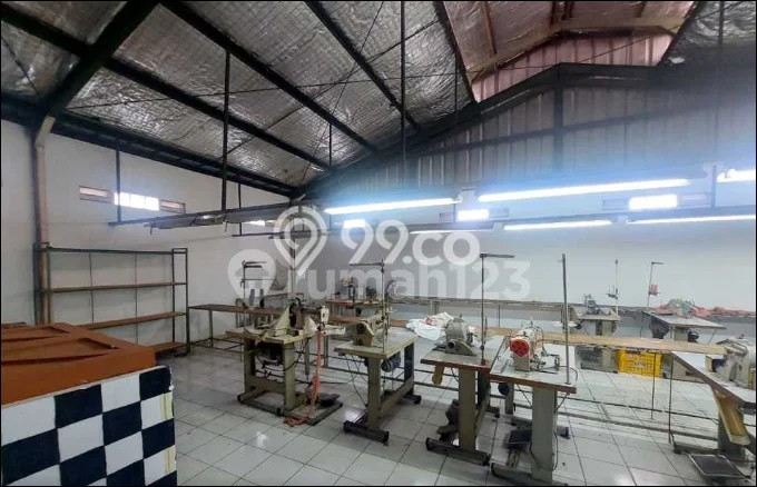 Unit Gudang Dijual di Bandung LT 646m2 & LB 400m2 Unit Gudang Dijual di Bandung LT 646m2 & LB 400m2