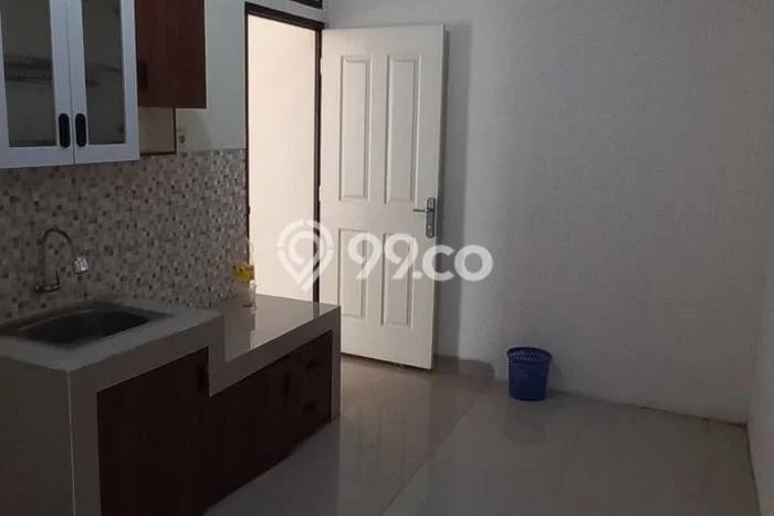 Disewakan! Rumah 2 Kamar Tidur &
1 Kamar Mandi di Ciwastra, Bandung Disewakan! Rumah 2 Kamar Tidur &
1 Kamar Mandi di Ciwastra, Bandung