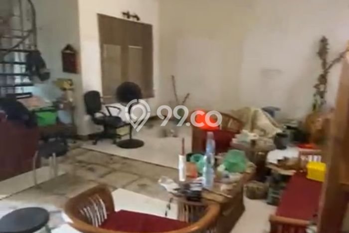 Rumah Mewah LB 204m2 Siap Pakai Desain Elegan di Seminyak, Badung Rumah Mewah LB 204m2 Siap Pakai Desain Elegan di Seminyak, Badung