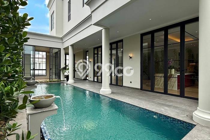 Rumah Luxury Modern Tanpa Renovasi di Senopati Jakarta Selatan Rumah Luxury Modern Tanpa Renovasi di Senopati Jakarta Selatan