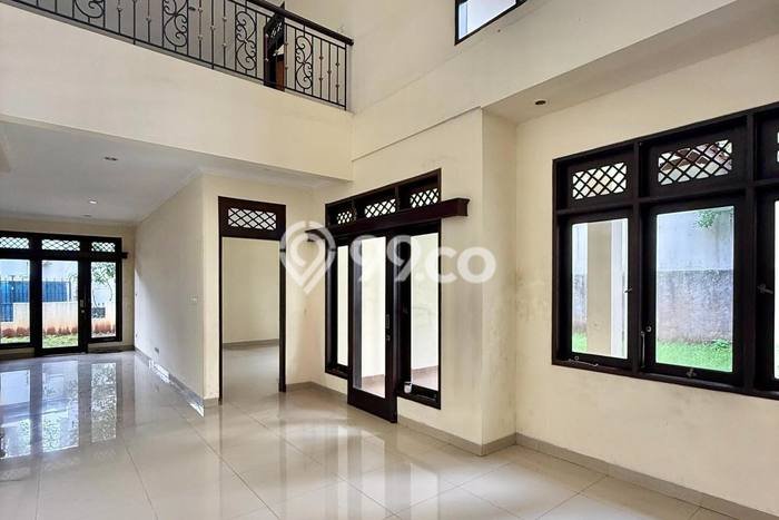 Dijual Rumah Elit Exclusive di Kramat Jati, Jakarta Timur Dijual Rumah Elit Exclusive di Kramat Jati, Jakarta Timur