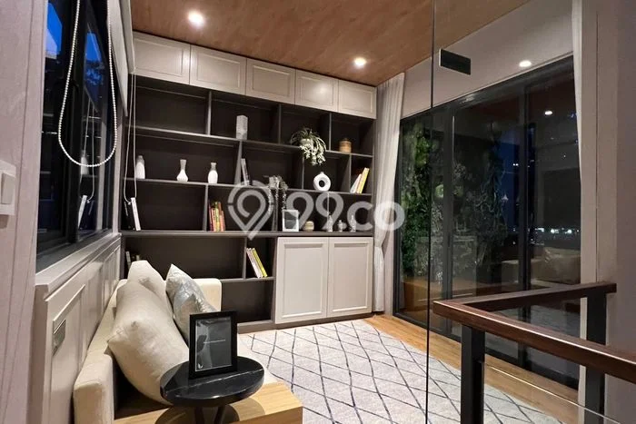 For Sale! Luxury House LT 84m2 Desain Elegan di BSD City For Sale! Luxury House LT 84m2 Desain Elegan di BSD City