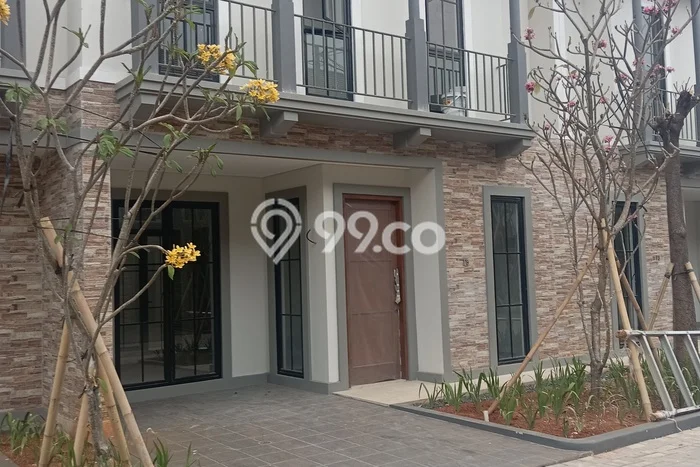 Rumah Luas Asri 3 KT Siap Pakai di Lebak Bulus Jakarta Selatan Rumah Luas Asri 3 KT Siap Pakai di Lebak Bulus Jakarta Selatan