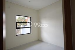 Dijual Hunian Rumah Terawat 2 KT di Kopo Permai, Bandung Dijual Hunian Rumah Terawat 2 KT di Kopo Permai, Bandung