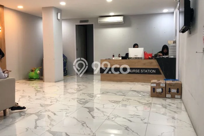 Unit Ruko Disewakan di Pondok Indah di Area Ramai & Strategis Unit Ruko Disewakan di Pondok Indah di Area Ramai & Strategis