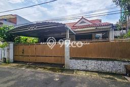For Sale! Luxury House LT 254m2 Desain Modern di Guntur For Sale! Luxury House LT 254m2 Desain Modern di Guntur