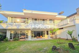 Sewa Rumah Nyaman LT 1045m2 / LB 800m2 di Permata Hijau, Jakarta Selatan Sewa Rumah Nyaman LT 1045m2 / LB 800m2 di Permata Hijau, Jakarta Selatan