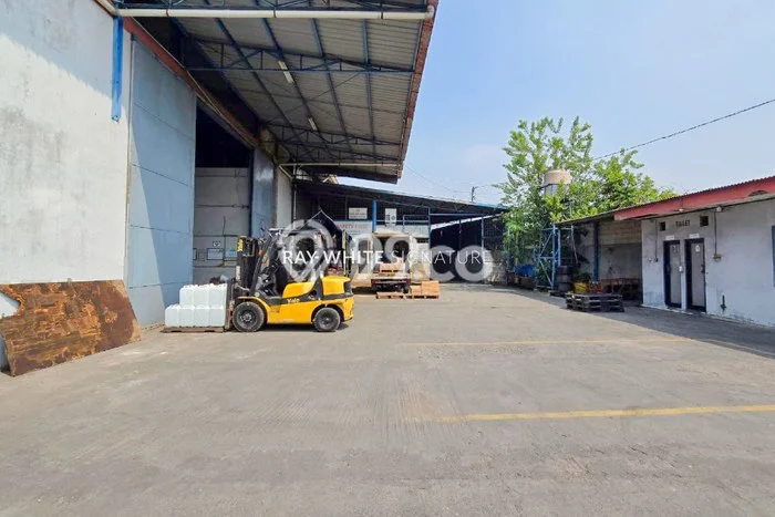 Area Ramai! Pabrik Dijual di Benda untuk Bisnis Luas Bangunan 2310m2 Area Ramai! Pabrik Dijual di Benda untuk Bisnis Luas Bangunan 2310m2