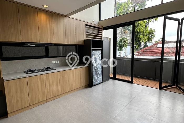 For Sale! Premium House LT 107m2 Desain Modern di Kemang For Sale! Premium House LT 107m2 Desain Modern di Kemang