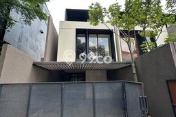 For Sale! Premium House LT 107m2 Desain Modern di Kemang For Sale! Premium House LT 107m2 Desain Modern di Kemang