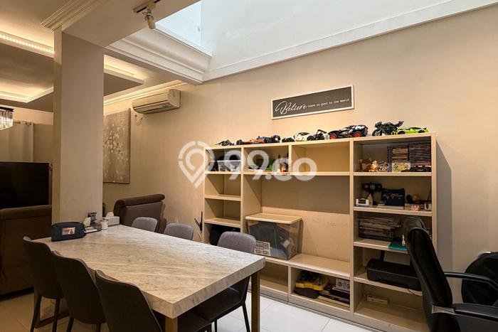 Dijual Rumah Mewah Megah Dengan View Cantik di Alam Sutera, Tangerang Dijual Rumah Mewah Megah Dengan View Cantik di Alam Sutera, Tangerang