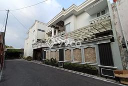Best Deal Hunian Premium Ideal dan Luas di Banjarsari, Solo Best Deal Hunian Premium Ideal dan Luas di Banjarsari, Solo