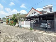 Rumah Minimalis 6 Kamar LT 186m2 di Condong Catur Rumah Minimalis 6 Kamar LT 186m2 di Condong Catur