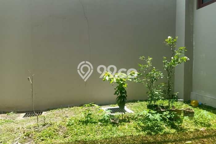 Siap Huni Rumah Mewah 5 Kamar di Depok Dekat ke Mana Pun Siap Huni Rumah Mewah 5 Kamar di Depok Dekat ke Mana Pun