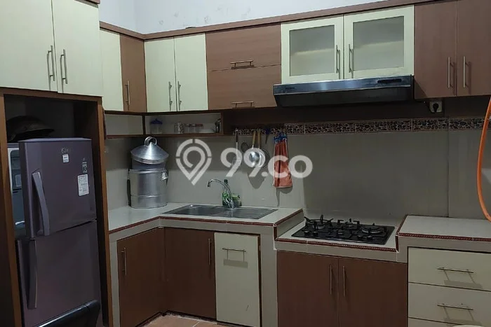 Rumah Modern Cantik 5 Kamar Bisa Langsung Pindah di Depok Rumah Modern Cantik 5 Kamar Bisa Langsung Pindah di Depok