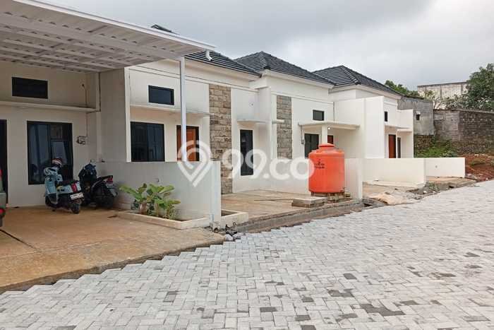 Dijual Rumah Murah di Banyumanik Semarang Harga Rp 485 Juta LT 70m2 Dijual Rumah Murah di Banyumanik Semarang Harga Rp 485 Juta LT 70m2