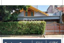 Disewakan Rumah Murah di Tanjung Duren Jakarta Barat dengan 8 KT Disewakan Rumah Murah di Tanjung Duren Jakarta Barat dengan 8 KT