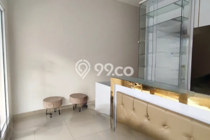 Disewakan Ruko di Kawasan Ramai Gading Serpong Luas 90m2 Disewakan Ruko di Kawasan Ramai Gading Serpong Luas 90m2