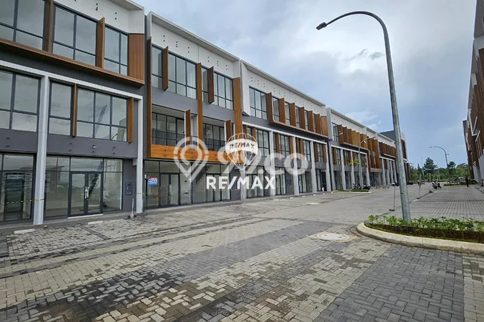 Unit Komersial Disewakan di Tangerang Area Strategis Harga Kompetitif Unit Komersial Disewakan di Tangerang Area Strategis Harga Kompetitif
