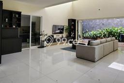Jual Rumah Luas Elegan Dengan View Cantik di Alam Sutera, Tangerang Jual Rumah Luas Elegan Dengan View Cantik di Alam Sutera, Tangerang