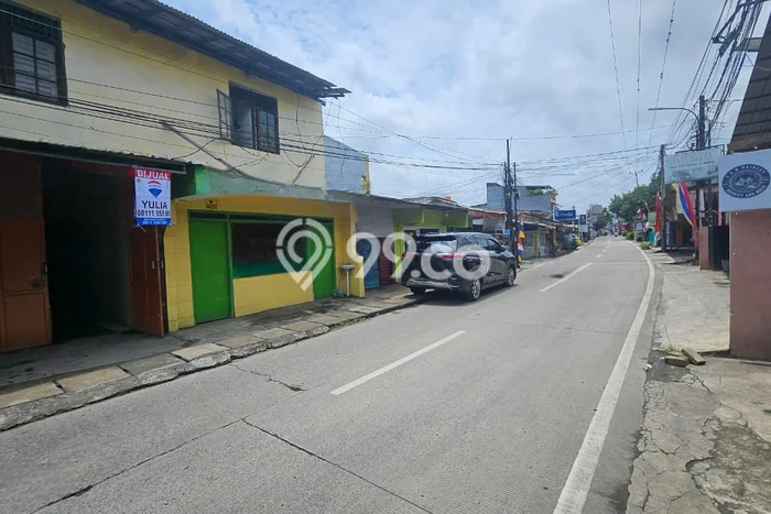 Rumah Mewah Siap Huni LT 453m2 di Pinang, Tangerang Rumah Mewah Siap Huni LT 453m2 di Pinang, Tangerang