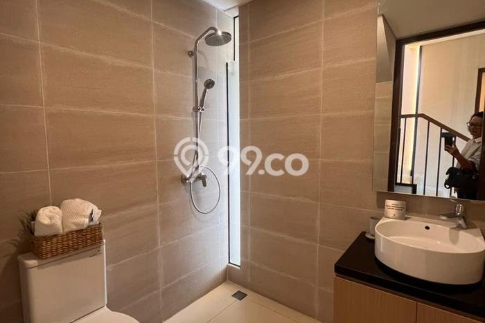 Jual Rumah Eksklusif 3 KT di Summarecon Tangerang, Tangerang Jual Rumah Eksklusif 3 KT di Summarecon Tangerang, Tangerang