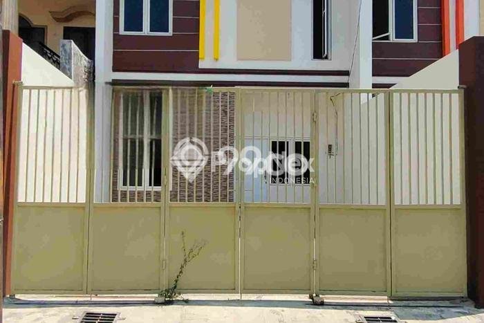 Hunian Asri 4 KT di , Surabaya - Luas Tanah 120m2m² Hunian Asri 4 KT di , Surabaya - Luas Tanah 120m2m²