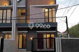 HARGA SPECIAL! Rumah Nyaman area Sutorejo, Surabaya, LT 122m² LB 150m² Bisa Nego! HARGA SPECIAL! Rumah Nyaman area Sutorejo, Surabaya, LT 122m² LB 150m² Bisa Nego!