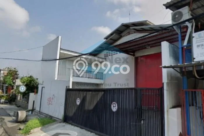 Gudang Kawasan Dukuh Kupang, Luas 525m2m², Area Komersial, For Rent Gudang Kawasan Dukuh Kupang, Luas 525m2m², Area Komersial, For Rent