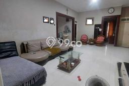 For Sale Rumah 4 Kamar Lokasi Ideal Nyaman dan Strategis di Wiyung For Sale Rumah 4 Kamar Lokasi Ideal Nyaman dan Strategis di Wiyung