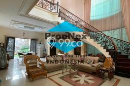 Rumah Elit Modern Tanpa Renovasi di Manyar Surabaya Rumah Elit Modern Tanpa Renovasi di Manyar Surabaya