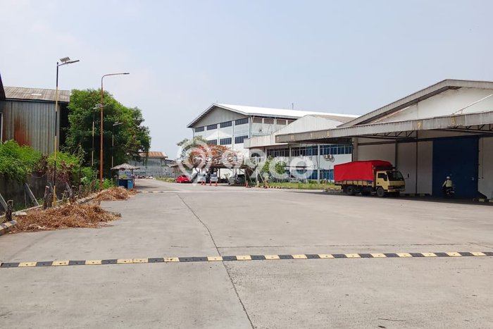 Gudang Disewa di Jakarta Utara dengan LB 5000m2 Area Komersial Ramai Gudang Disewa di Jakarta Utara dengan LB 5000m2 Area Komersial Ramai