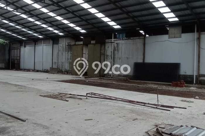 Unit Gudang Disewakan di Alam Sutera di Area Ramai & Strategis Unit Gudang Disewakan di Alam Sutera di Area Ramai & Strategis