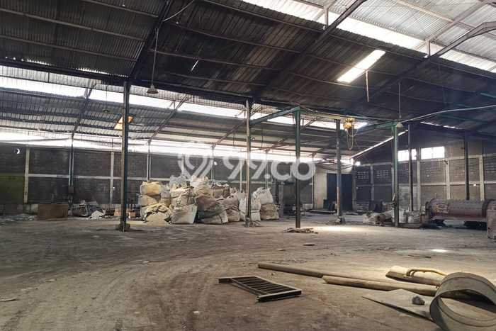 Unit Komersial Disewakan di Tangerang Area Strategis Harga Kompetitif Unit Komersial Disewakan di Tangerang Area Strategis Harga Kompetitif