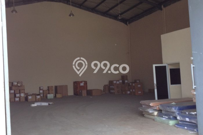 Gudang bagus disewakan di Cipondoh Tangerang dengan LB 300m2 harga sewa terbaik Gudang bagus disewakan di Cipondoh Tangerang dengan LB 300m2 harga sewa terbaik