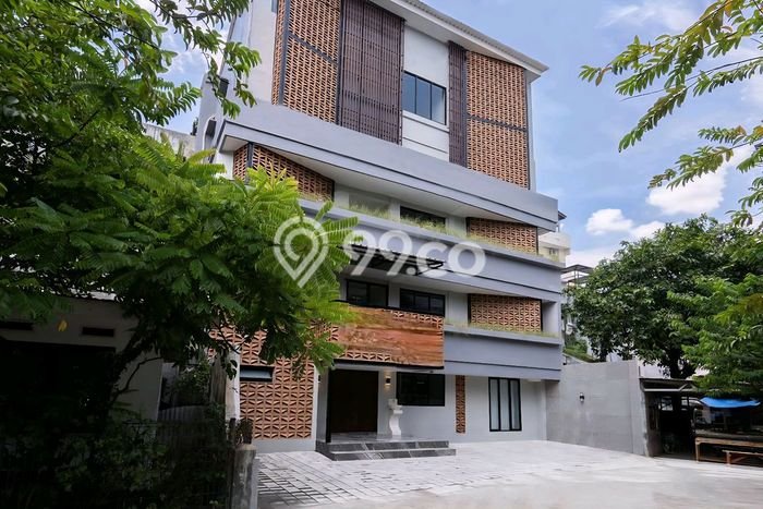 Dijual Rumah Kost di Blok M, Jakarta Selatan, 34 KT, 34 KM, Bangunan 548m2 Dijual Rumah Kost di Blok M, Jakarta Selatan, 34 KT, 34 KM, Bangunan 548m2