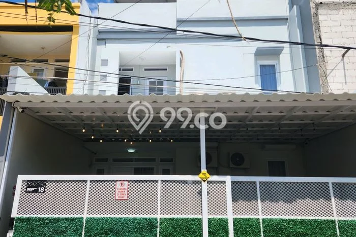 Dijual Segera Rumah Kost di Lebak Bulus, Jakarta Selatan 12 Kamar Dijual Segera Rumah Kost di Lebak Bulus, Jakarta Selatan 12 Kamar