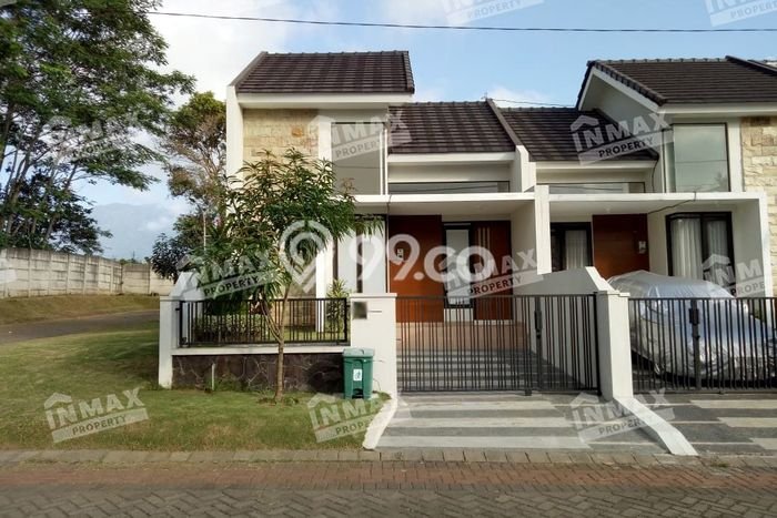 Disewakan rumah hunian cantik 1 lantai di greenland tidar malang Disewakan rumah hunian cantik 1 lantai di greenland tidar malang