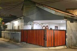 Rumah Luxury Modern Siap Huni di Terogong Jakarta Selatan Rumah Luxury Modern Siap Huni di Terogong Jakarta Selatan