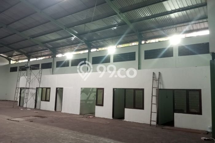 Gudang Komersial Disewakan di Karawaci Tangerang Luas 1100m2 Gudang Komersial Disewakan di Karawaci Tangerang Luas 1100m2