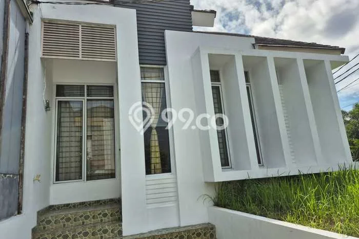 Disewakan Cepat Rumah Kondisi Bagus di Kawasan Pamulang, Tangerang Selatan Disewakan Cepat Rumah Kondisi Bagus di Kawasan Pamulang, Tangerang Selatan